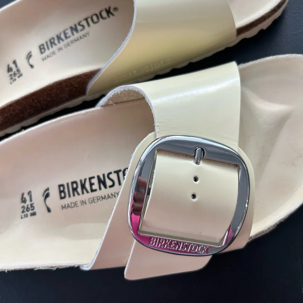 Birkenstock Madrid Big Buckle Slide Sandals No offer item🔥🔥